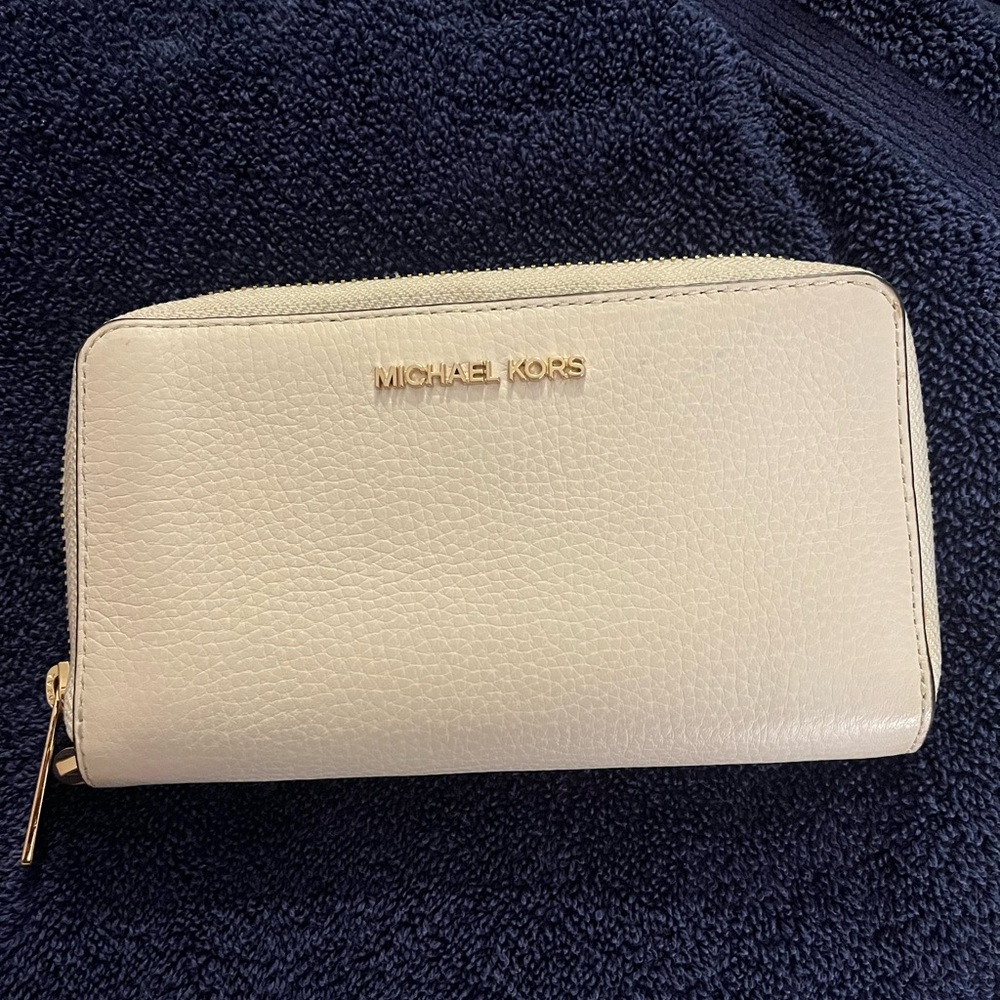 Michael Kors Large leather smartphone wallet